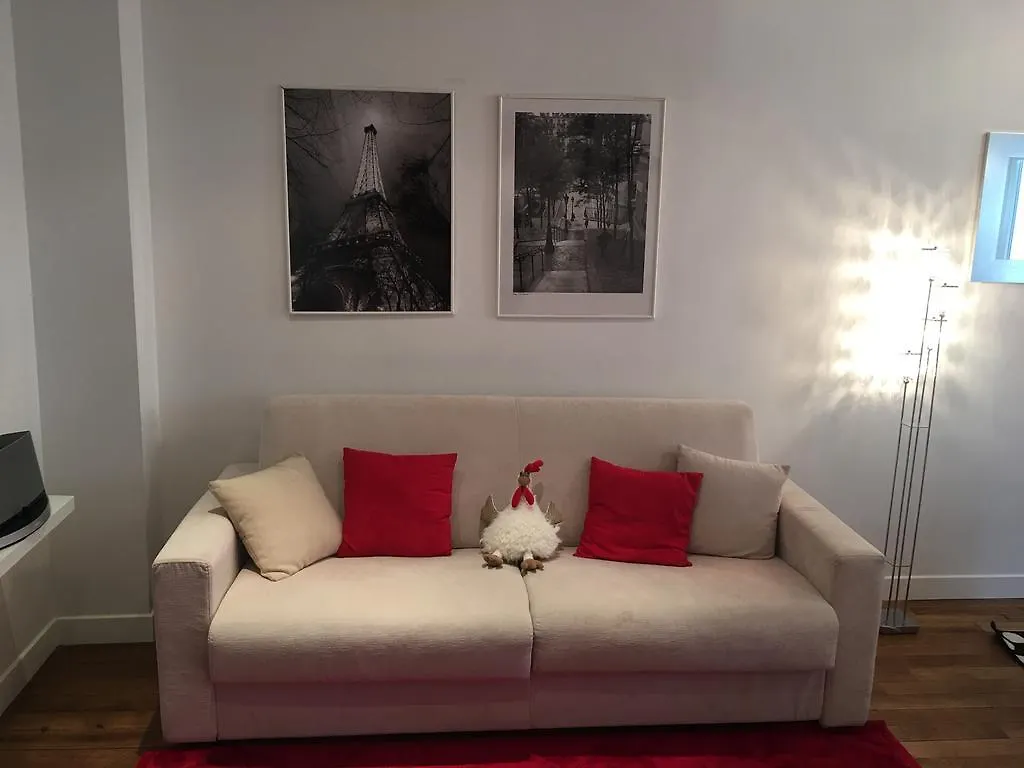 Le Petit Montmartre Hotel Paris 0*,  Frankrig